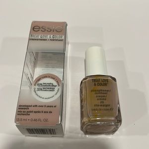 Essie Nail Color. New